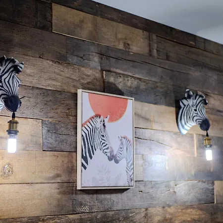 O Safari 8p Proche De Boulogne-sur-mer 아파트 *